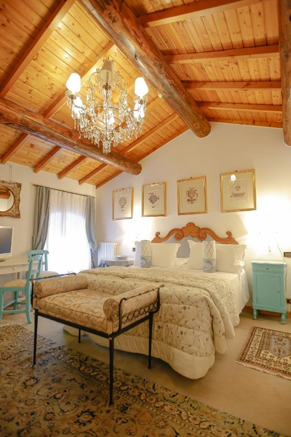 Resort Casino di Caccia Custoza Esterno foto
